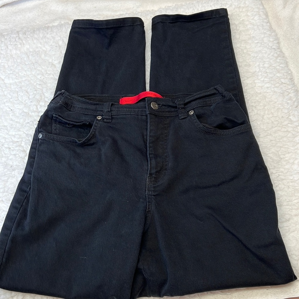 Gloria Vanderbilt Black Red Label Jeans. Size 8P. EUC. Standard 5-pockets